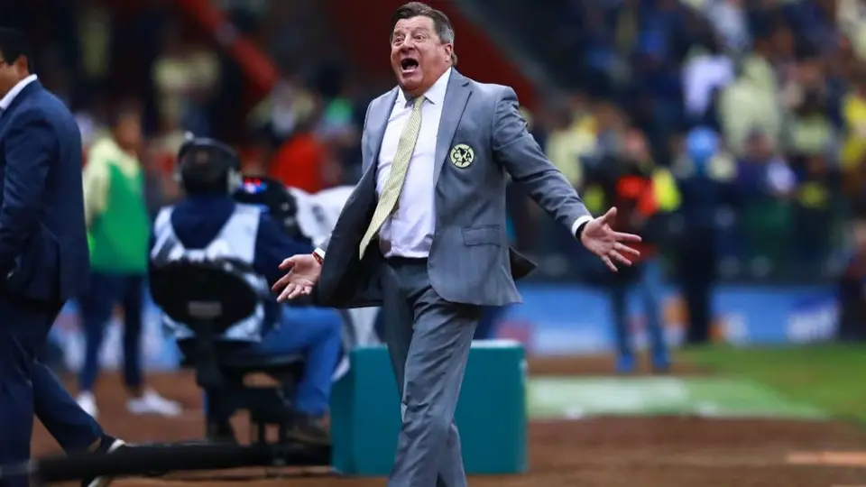 Miguel Herrera: Sus debuts con América, sin la trascendencia esperada