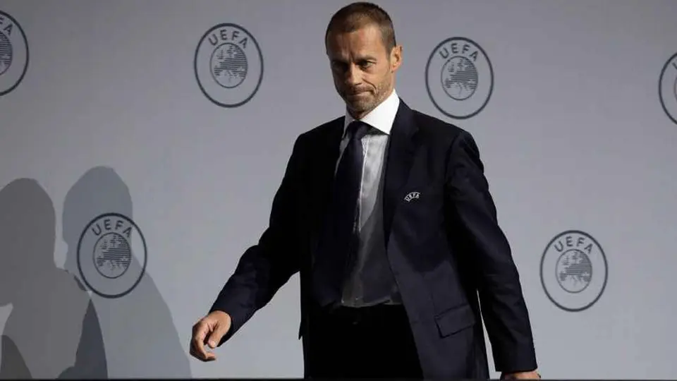 Aleksander Ceferin sobre fans en los estadios: "No correremos ningún riesgo