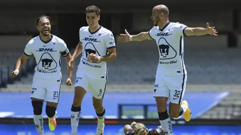 Pumas: Dinenno y Carlos González buscan en Cruz Azul una 'nueva víctima'