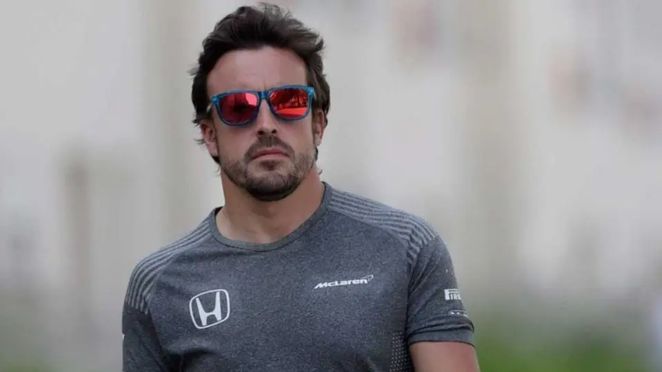 F1: Fernando Alonso fue operado con éxito de una fractura en su mandíbula