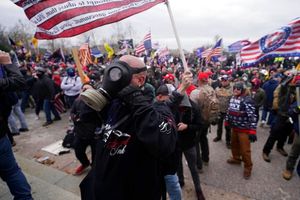 Donald Trump: Simpatizantes del presidente irrumpieron en el Capitolio por la fuerza