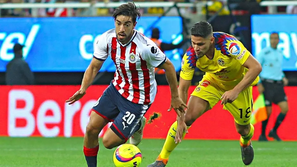 Rodolfo Pizarro: 'El Clásico Nacional está un escalón arriba del Regio'