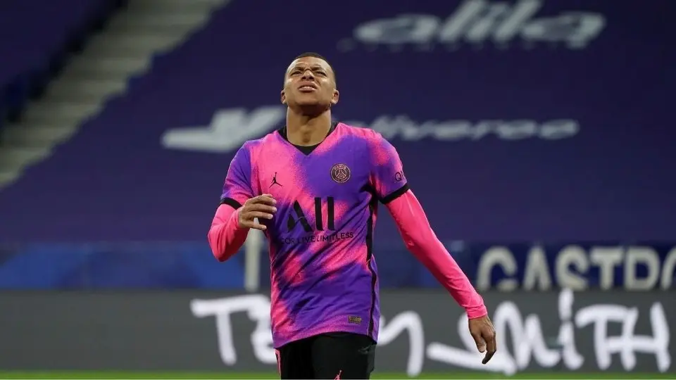 Exjugador del PSG a Mbappé tras quejarse de críticas: 'Si no estás contento, cambia de trabajo'