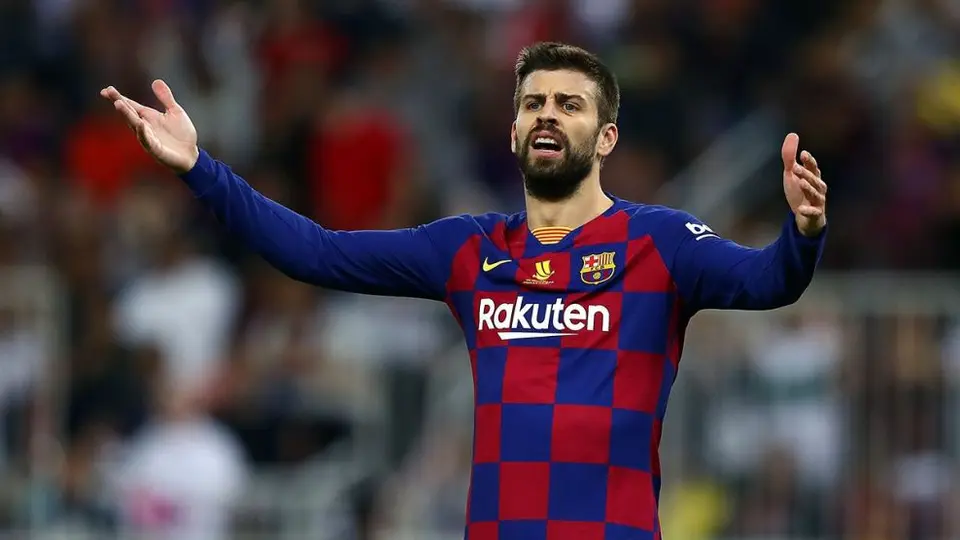 Gerard Piqué: Comité le abrió expediente por sus declaraciones sobre los árbitros