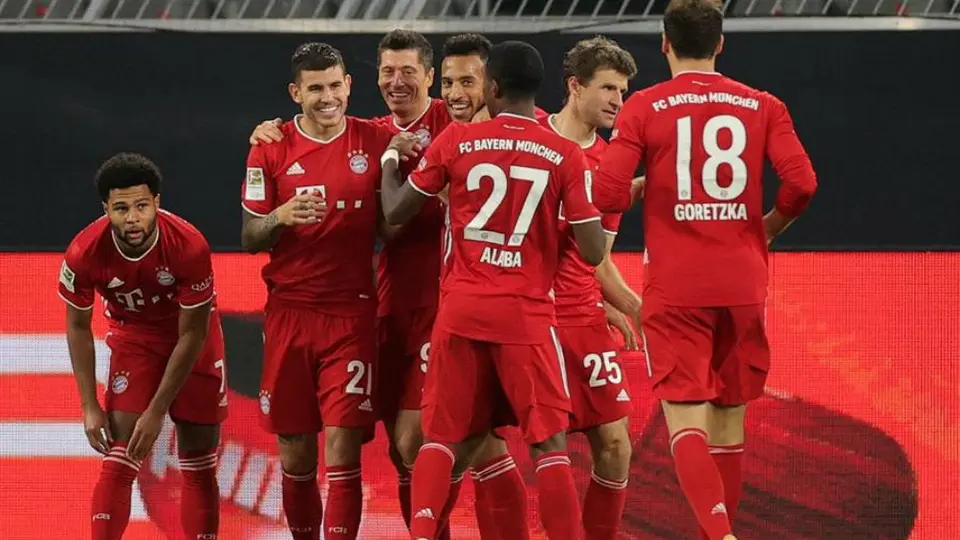 Bundesliga: Bayern Munich derrotó al Borussia Dortmund de la mano de Lewandowski