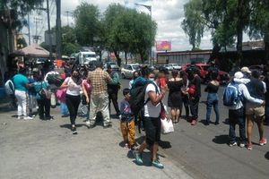 CDMX: Bloquean Calzada Ignacio Zaragoza por cierre de Balneario Elba