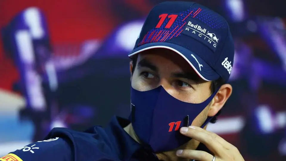 Checo Pérez: Arrancará onceavo en Bahréin; Verstappen logró la pole