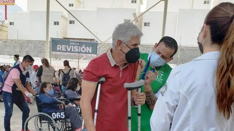 Tigres: Tuca Ferretti fue vacunado contra el Covid-19
