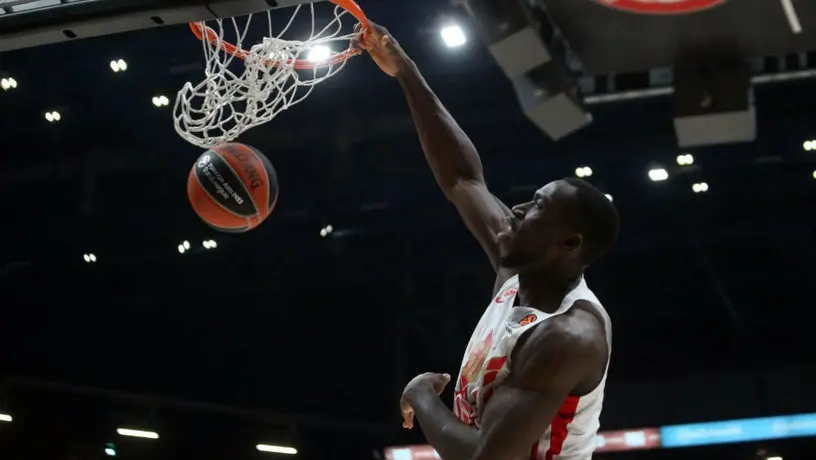 Michal Ojo: El pívot nigeriano falleció a los 27 años por un ataque cardíaco