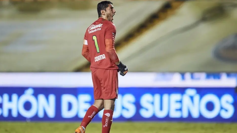 Fernando Quirarte: 'El futbol ha sido injusto en la trayectoria de Jesús Corona'