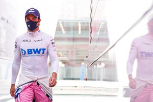 Checo Pérez, sin muchas opciones para seguir en Fórmula 1