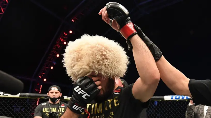UFC: Nurmagomedov anunció su retiro tras vencer a Gaethje