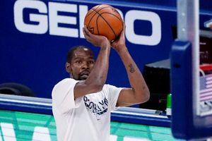 NBA: Kevin Durant fue obligado a dejar juego de los Nets por protocolo de la liga