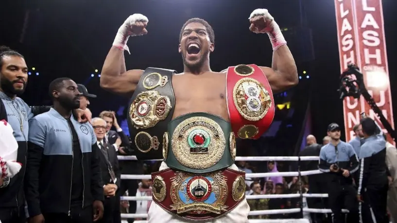 Anthony Joshua y Tyson Fury habrían acordado dos peleas por la unificación del peso pesado