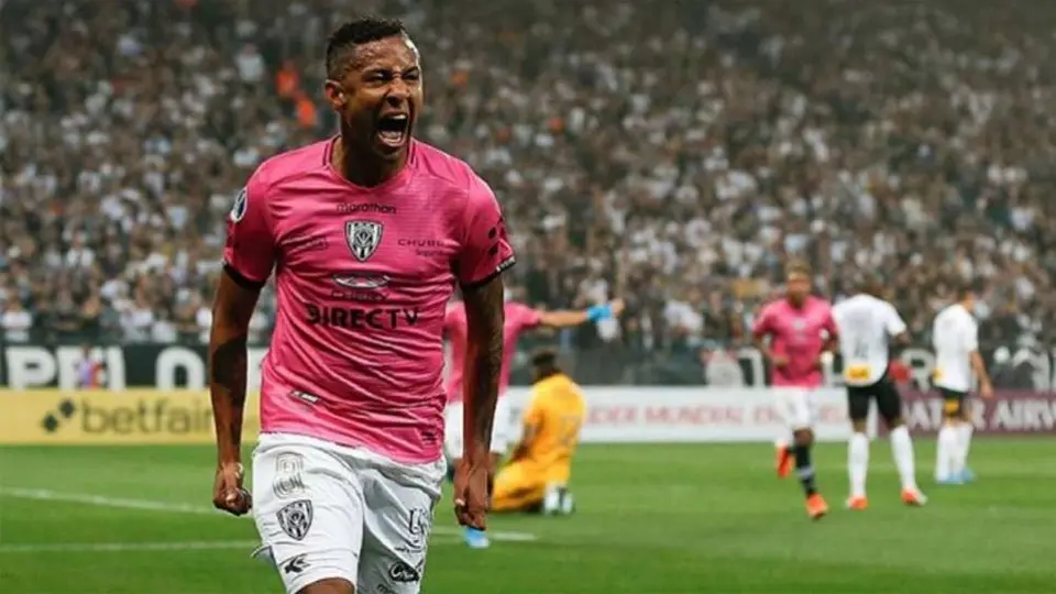 Pumas: Gabriel Torres arregló documentación laboral y podría jugar ante Rayados