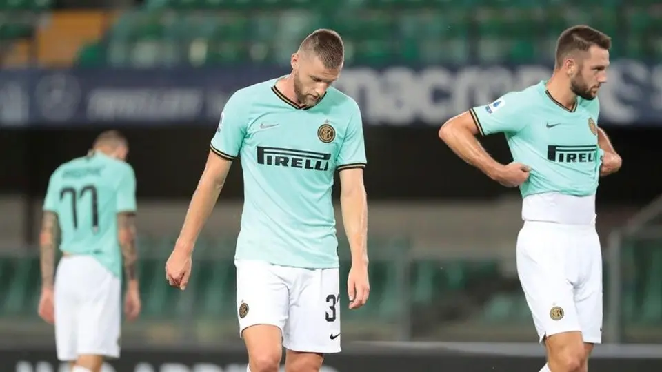 Serie A: Inter empató contra Hellas y cayó al cuarto lugar de la tabla