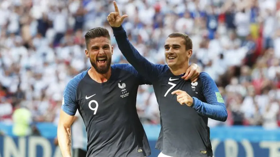 Giroud: 'Griezmann es el futuro del Barcelona, Messi no será eterno'