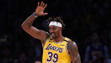 NBA: Dwight Howard deja a los Lakers y firma con los 76ers