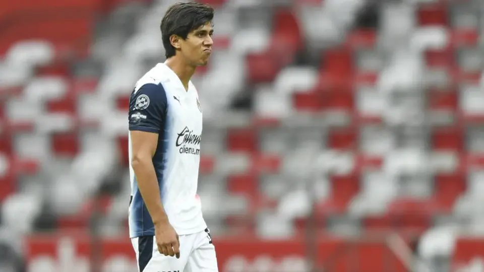 Chivas: ¿Por qué José Juan Macías no saldrá del equipo por ahora?