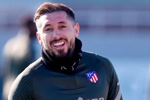 Héctor Herrera grabó divertido TikTok con su esposa