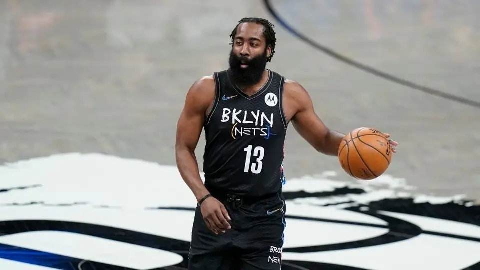 NBA: James Harden se resintió de su lesión y abandonó partido contra Knicks