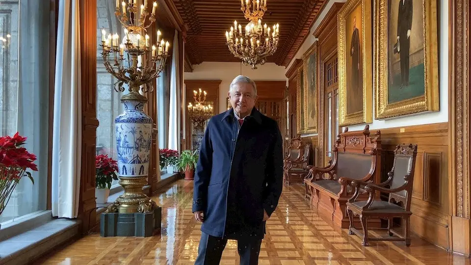 AMLO permanecerá aislado una semana más tras contagio de Covid-19