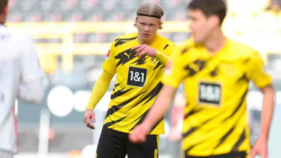 Borussia Dortmund: Cayó con gol de último minuto ante Eintracht y se aleja de Champions