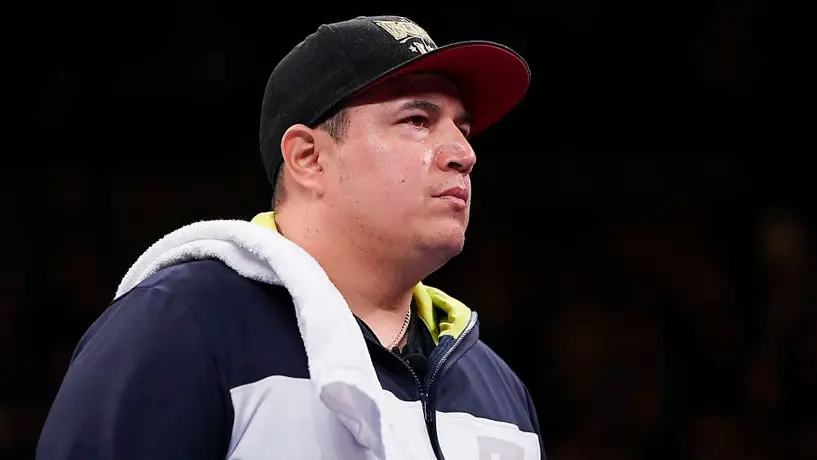 Eddy Reynoso explotó por críticas a Canelo: 'Déjense de mam...'