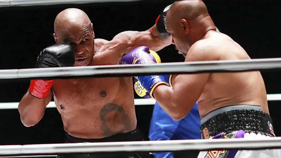 Mike Tyson: Tuvo exitoso regreso en combate ante Roy Jones Jr