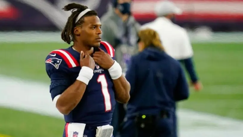 Cam Newton fue provocado por un adolescente por ser agente libre