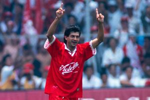 Saturnino Cardozo presentó su nuevo libro: ‘Cardozo, Príncipe del Gol’