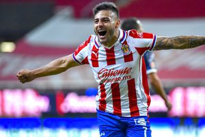 Alexis Vega no se olvida de sus orígenes y visitó barrio de la CDMX donde creció