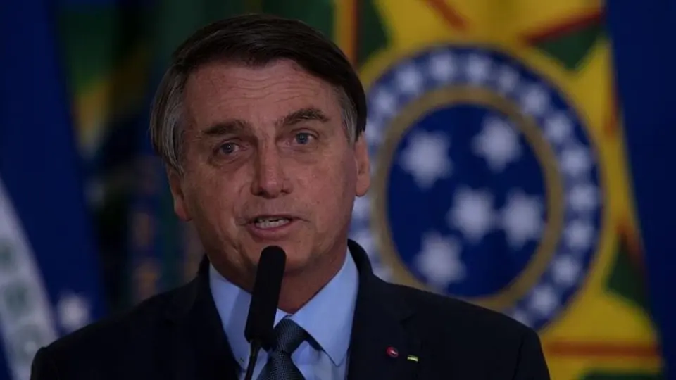 Jair Bolsonaro sobre el Covid-19: 'Quedarse en casa es para los débiles'