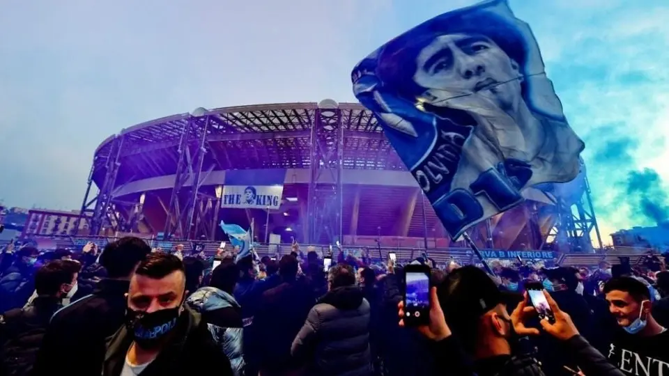 Napoli rebautizó oficialmente su estadio como Diego Armando Maradona