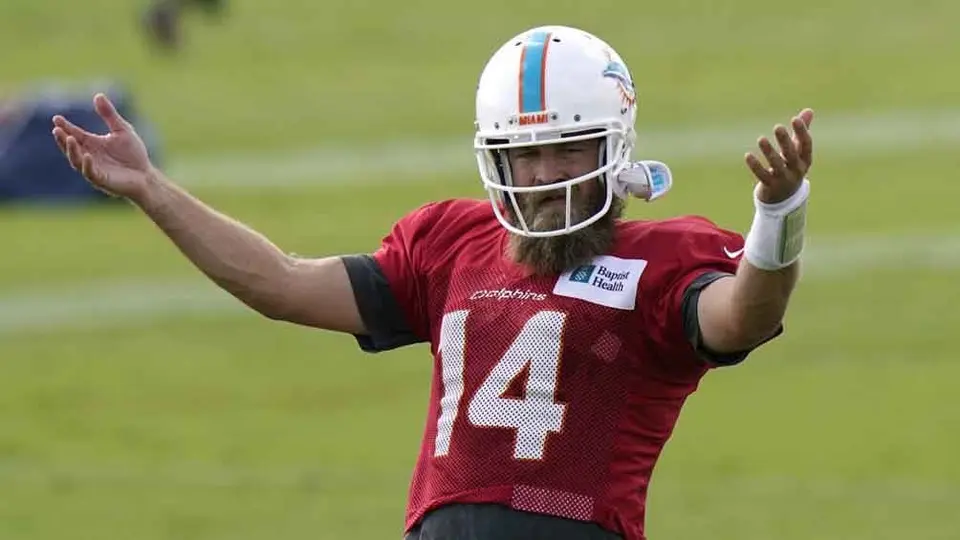 Miami Dolphins anunció que Ryan Fitzpatrick será su mariscal titular