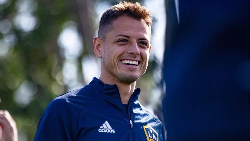 DT del Galaxy sobre Chicharito: 'Está motivado, en gran forma física y muy fino'
