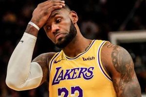 Zlatan arremete contra LeBron James: 'Dedícate a lo que haces, no a la política'