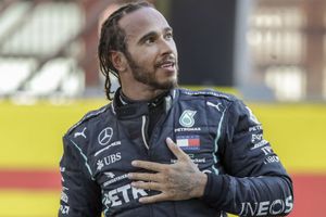 Lewis Hamilton: Fue elegido deportista del año 2020 por el diario L'Équipe