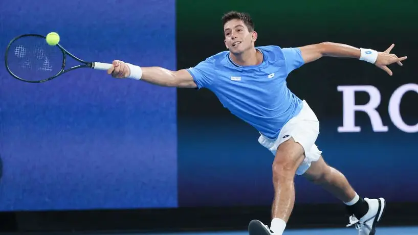 Australian Open: Michail Pervolarakis dio positivo por Covid-19