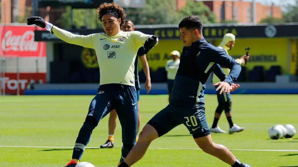 América: Memo Ochoa, Sánchez y Benedetti superaron el Covid-19