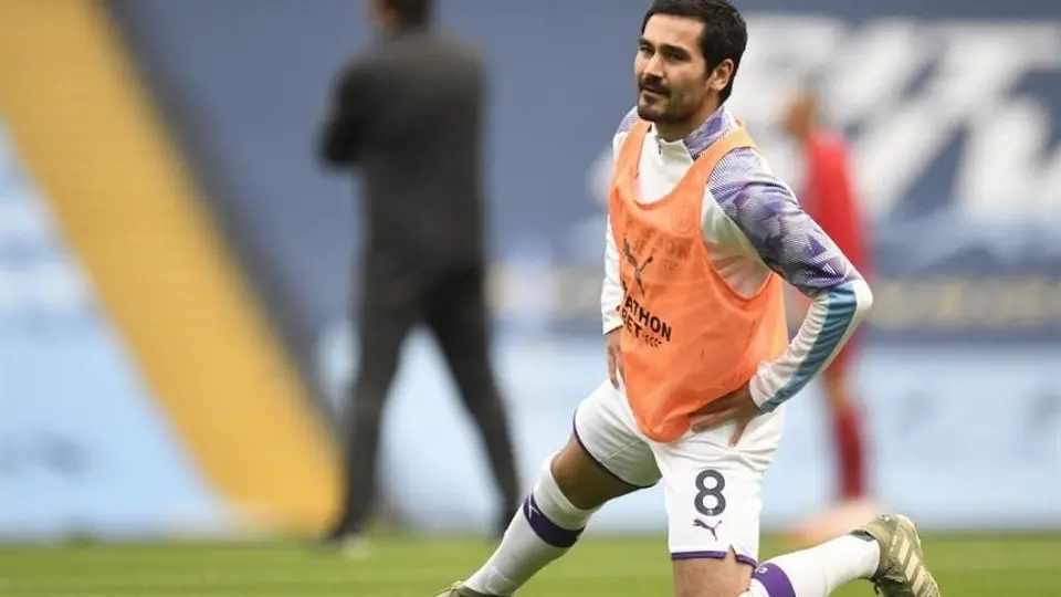 Manchester City confirmó a Gundogan como tercer positivo por Covid-19