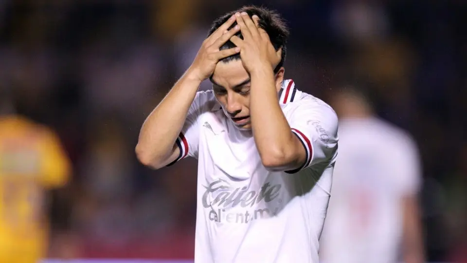 Chivas: Fernando Beltrán sí tiene síntomas de coronavirus, pese a decir lo contrario