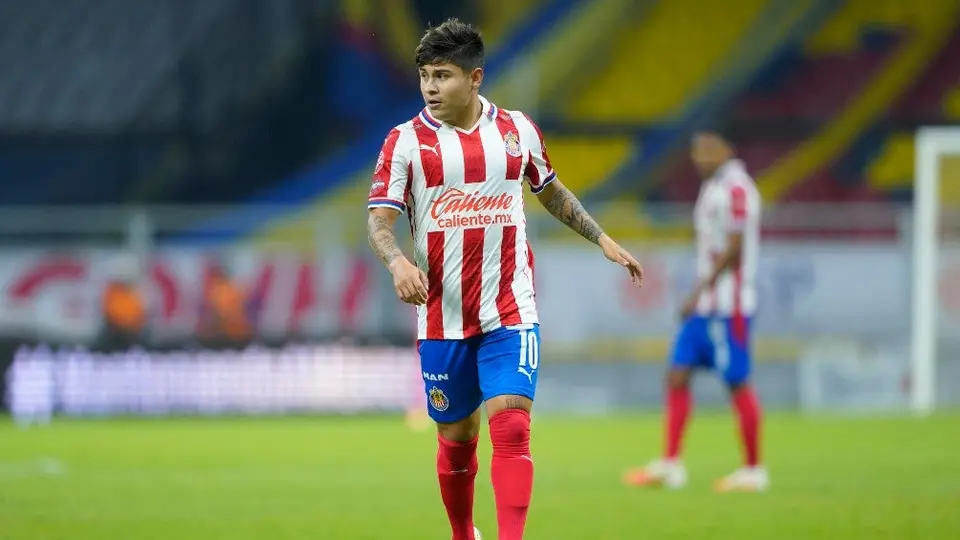 Chofis López sobre Chivas: 'Digan lo que digan, estuve en los títulos y me voy tranquilo'