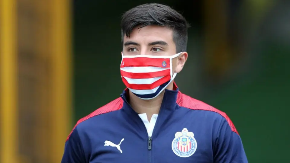 Chivas: Vucetich reveló que Fernando Beltrán sufre de fatiga crónica tras Covid-19