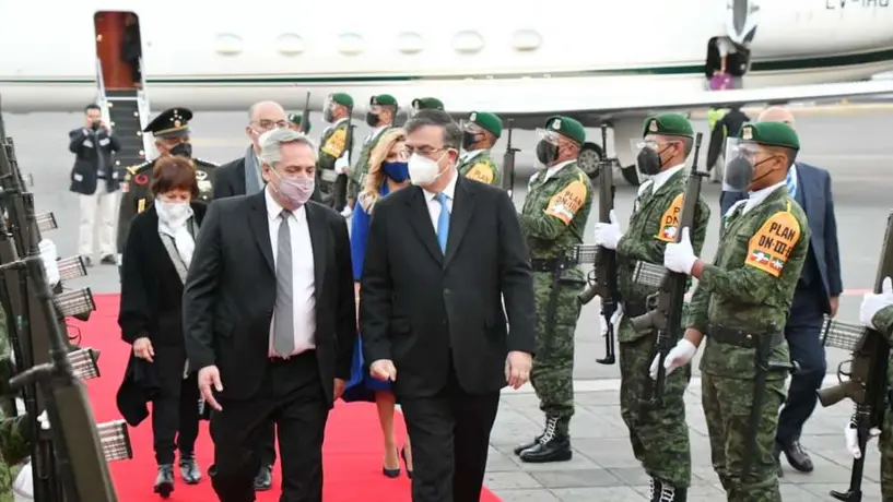 Presidente de Argentina viajó a México en el avión de Lionel Messi