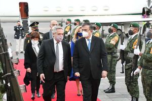 Presidente de Argentina viajó a México en el avión de Lionel Messi