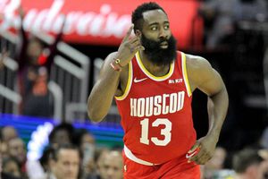 NBA: Harden, en planes de los Warriors para reemplazar a Klay Thompson