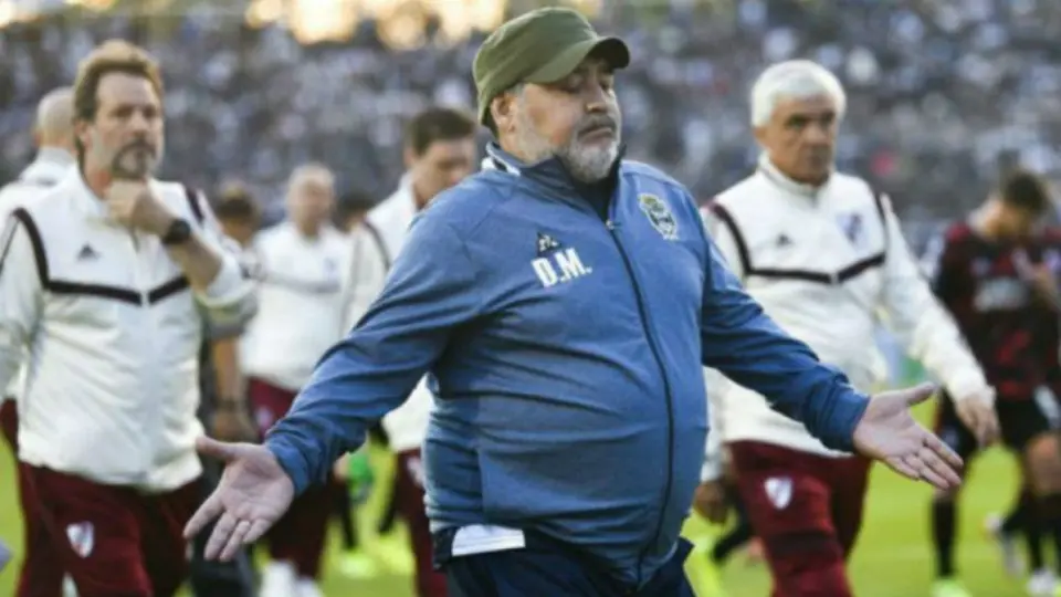 Maradona: ¿Cómo salió de la operación de la cabeza que le realizaron?