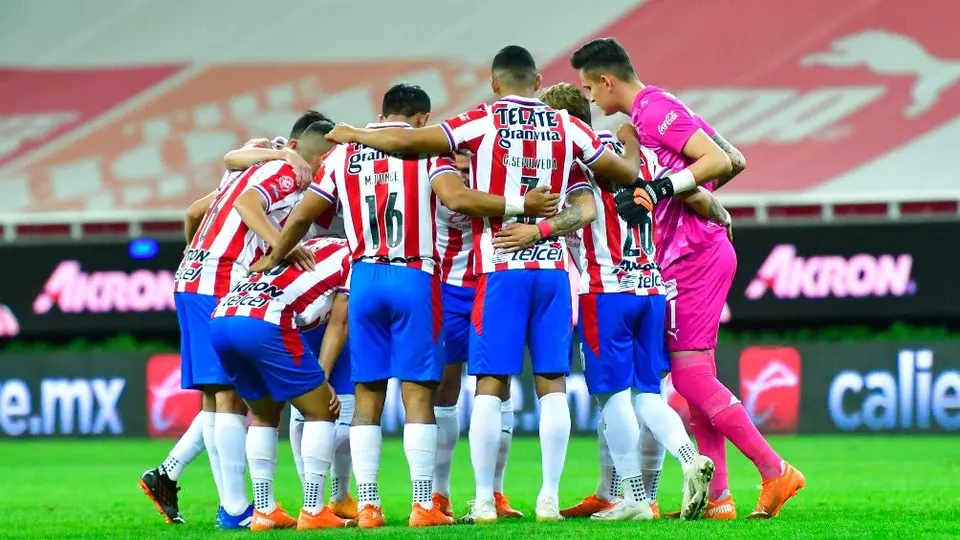 Chivas: El Rebaño presentó oficialmente su uniforme alternativo