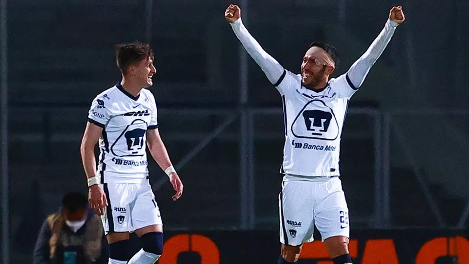 Pumas: Jugadores y cuerpo técnico universitario recibieron sorpresas de sus familiares